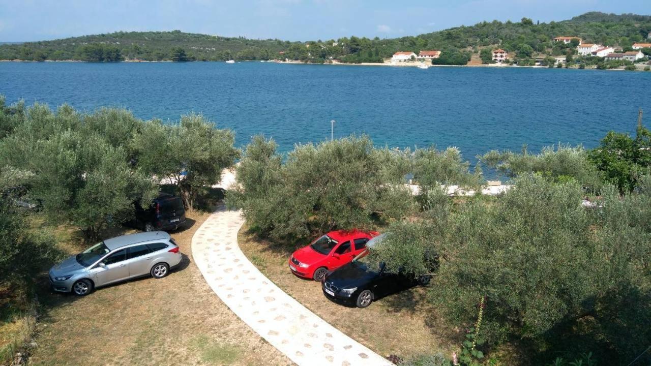 Apartments By The Sea Luka, Dugi Otok - 8182 Luka  Exteriér fotografie