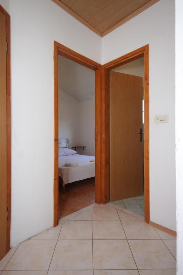 Apartments By The Sea Luka, Dugi Otok - 8182 Luka  Exteriér fotografie